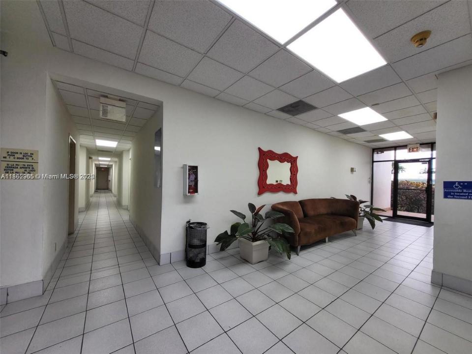 3850 SW 87th Ave 205, Miami, 佛羅里達州 33165, 美國