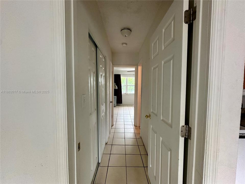 3100 NE 9th St 1, Fort Lauderdale, Florida 33304
