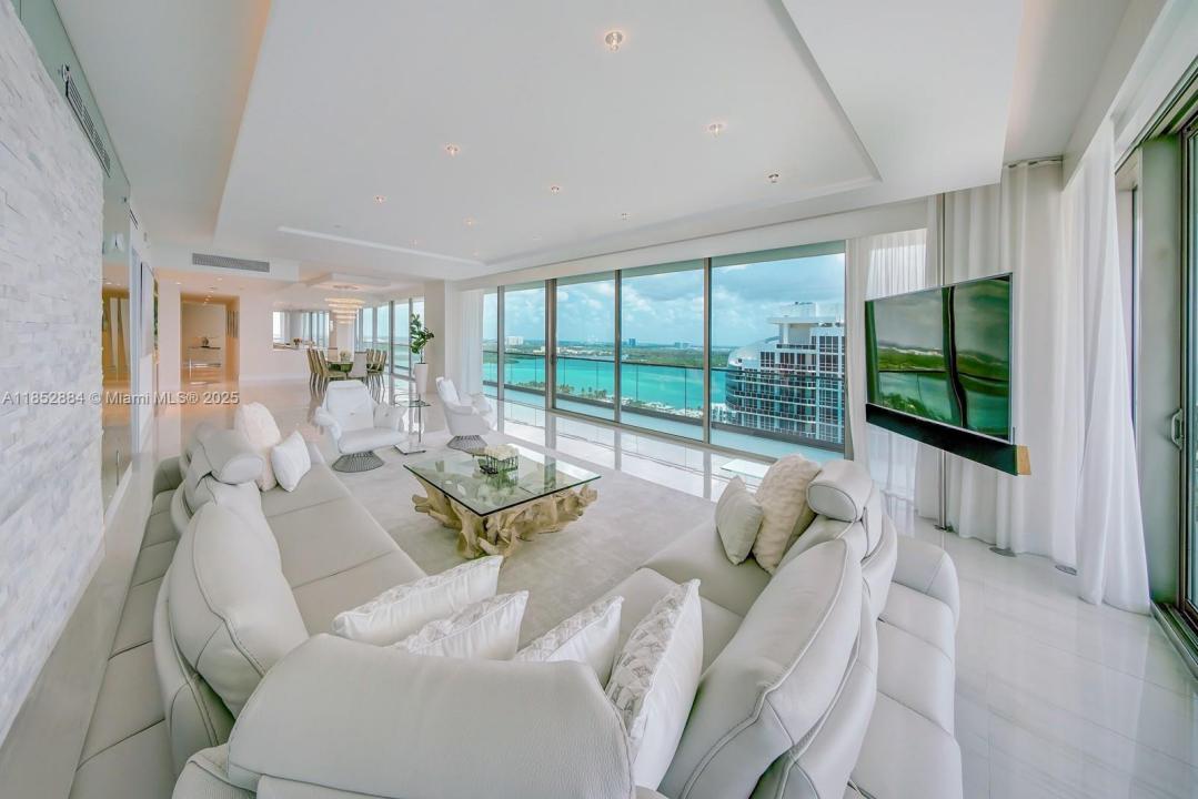 10203 Collins Ave 2501, Bal Harbour, Flórida 33154, Estados Unidos