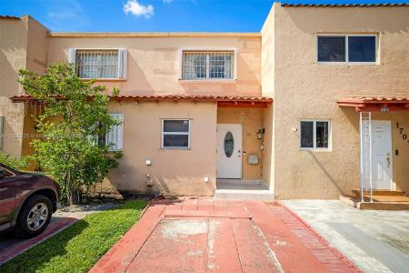 1705 W 57th St 506, Hialeah, Florida 33012, USA