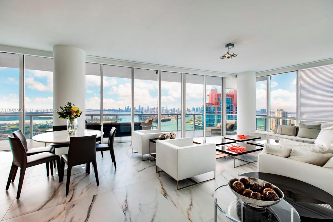 100 S Pointe Dr 3701, Miami Beach, فلوريدا 33139, الولايات المتحدة
