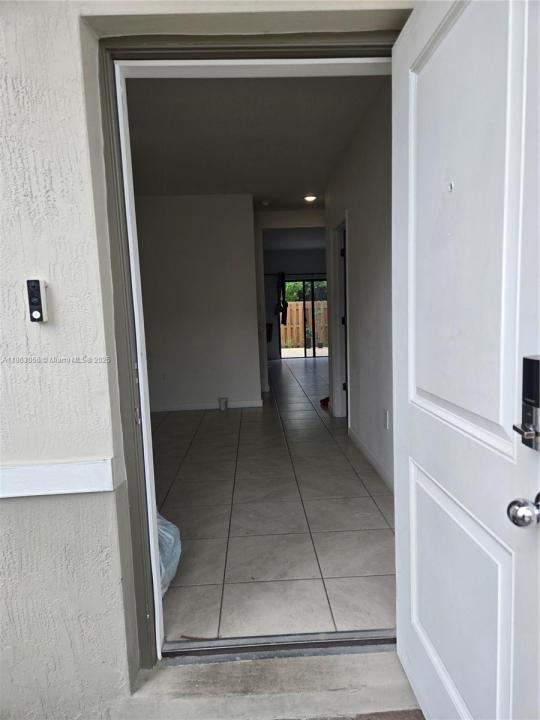 490 NE 12th St 490, Florida City, Florida 33034