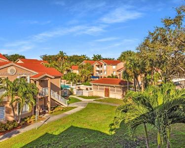 15770 SW 106th Ter 303, Miami, Florida 33196, USA