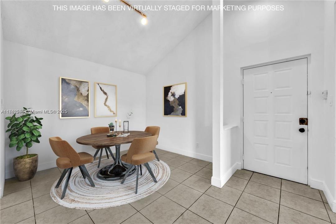 15770 SW 106th Ter 303, Miami, Flórida 33196, Estados Unidos
