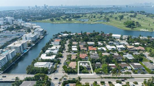 1210 Kane Conc, Bay Harbor Islands, 佛羅里達州 33154, 美國