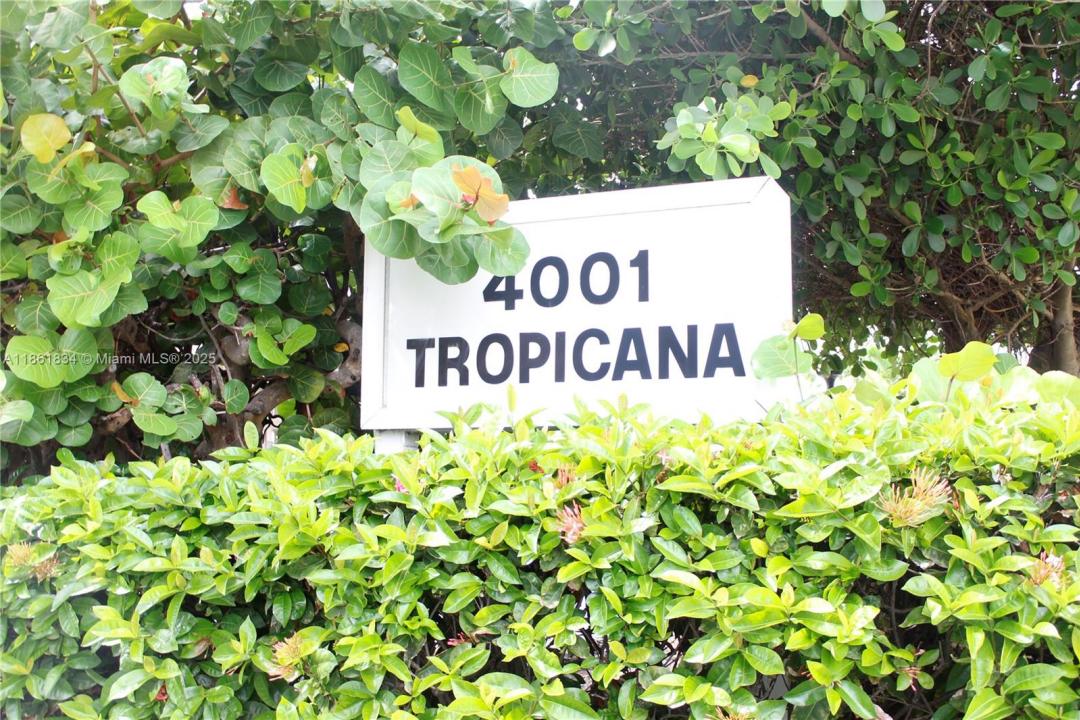 4001 S Ocean Blvd 103, South Palm Beach, Florida 33480, Estados Unidos