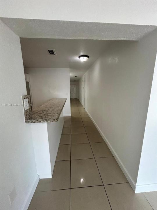 1200 SW 30th Ave 1200, Miami, Florida 33135, Estados Unidos