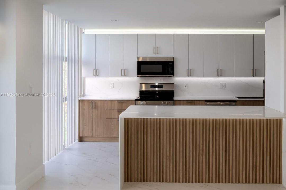 18181 NE 31st Ct 505, Aventura, Florida 33160, Estados Unidos