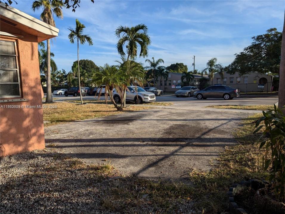 1853 Taft St, Hollywood, Florida 33020