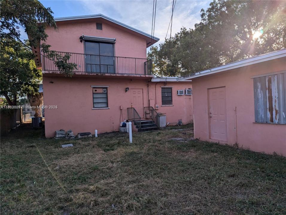 1853 Taft St, Hollywood, Florida 33020