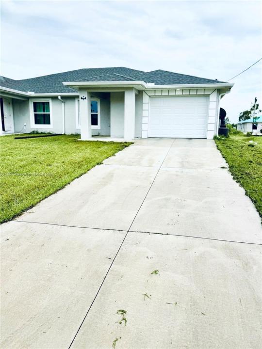 1110 Augusta St E 1110, Lehigh Acres, Flórida 33974, Estados Unidos