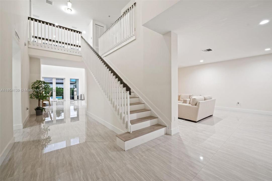 457 Lafayette Dr, Miami Springs, フロリダ 33166, アメリカ合衆国