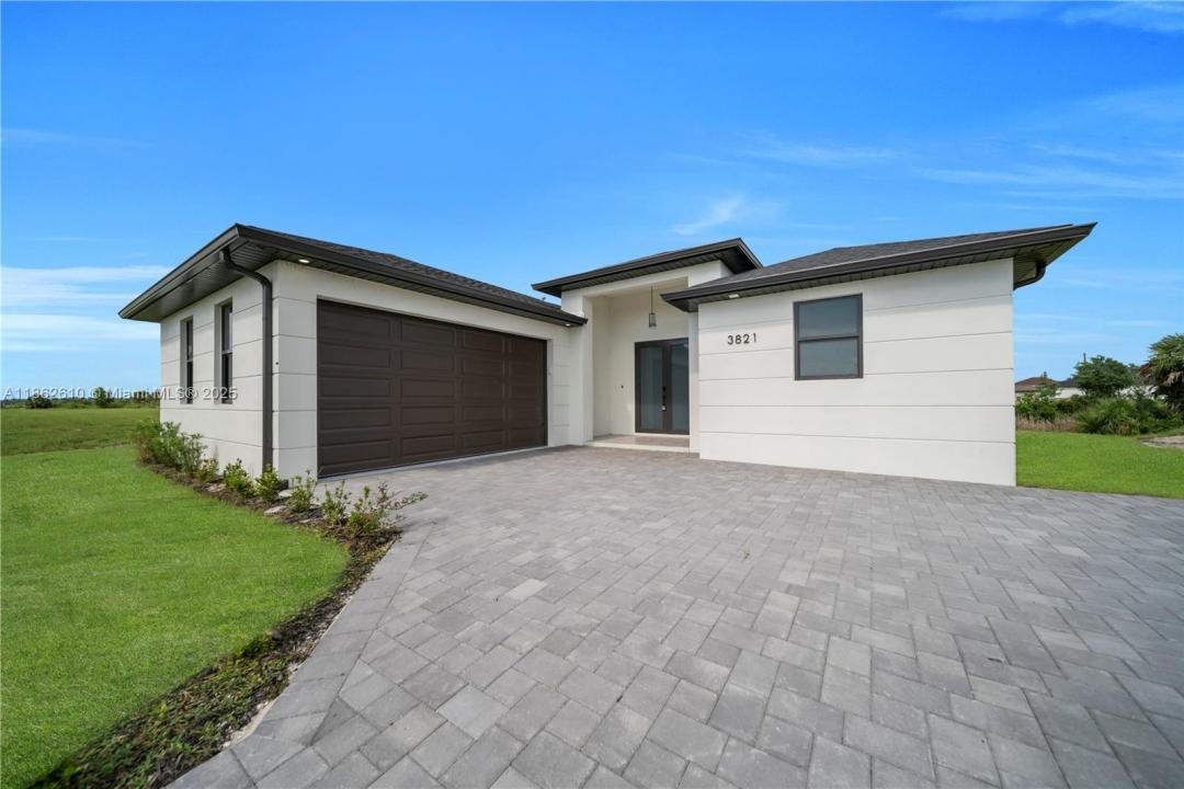 3821 NW 38th AVE, Cape Coral, フロリダ 33993, アメリカ合衆国