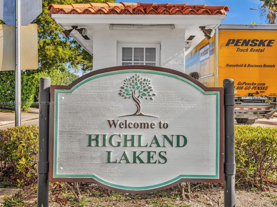 20350 Highland Lakes Blvd, Miami, Florida 33179, HOA KỲ