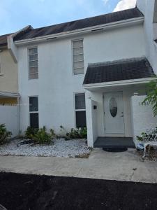 1206 Seaview 1206, North Lauderdale, Flórida 33068, Estados Unidos