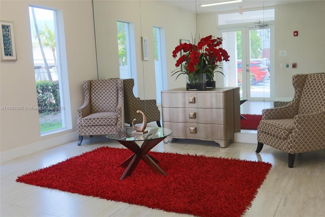 555 E Dania Beach Blvd 9, Dania Beach, Florida 33004, Stati Uniti