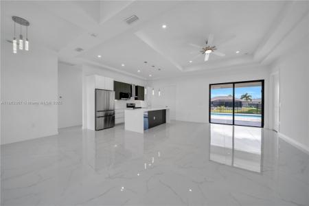 2318 NW 30TH TER, Cape Coral, Florida 33993, USA