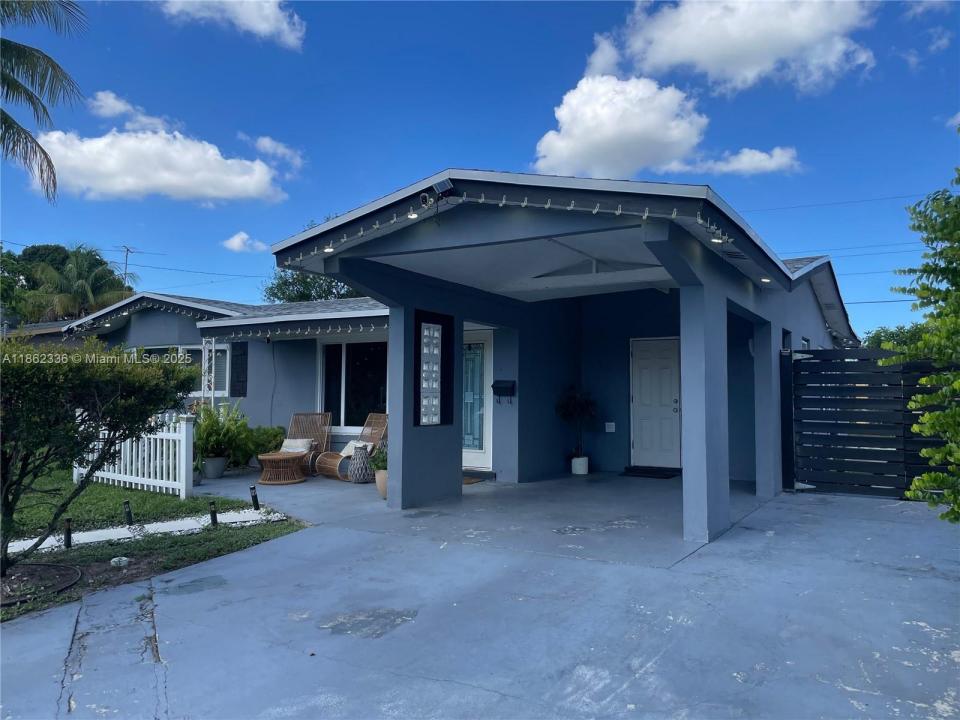 3531 NW 34th Ave, Lauderdale Lakes, Floride 33309, États-Unis