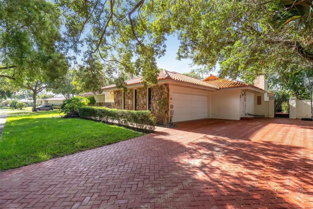 7210 W Troon Cir ., Miami Lakes, Флорида 33014, Соединенные Штаты