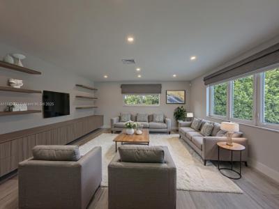 20405 NE 22nd PL, Miami, Florida 33180, USA