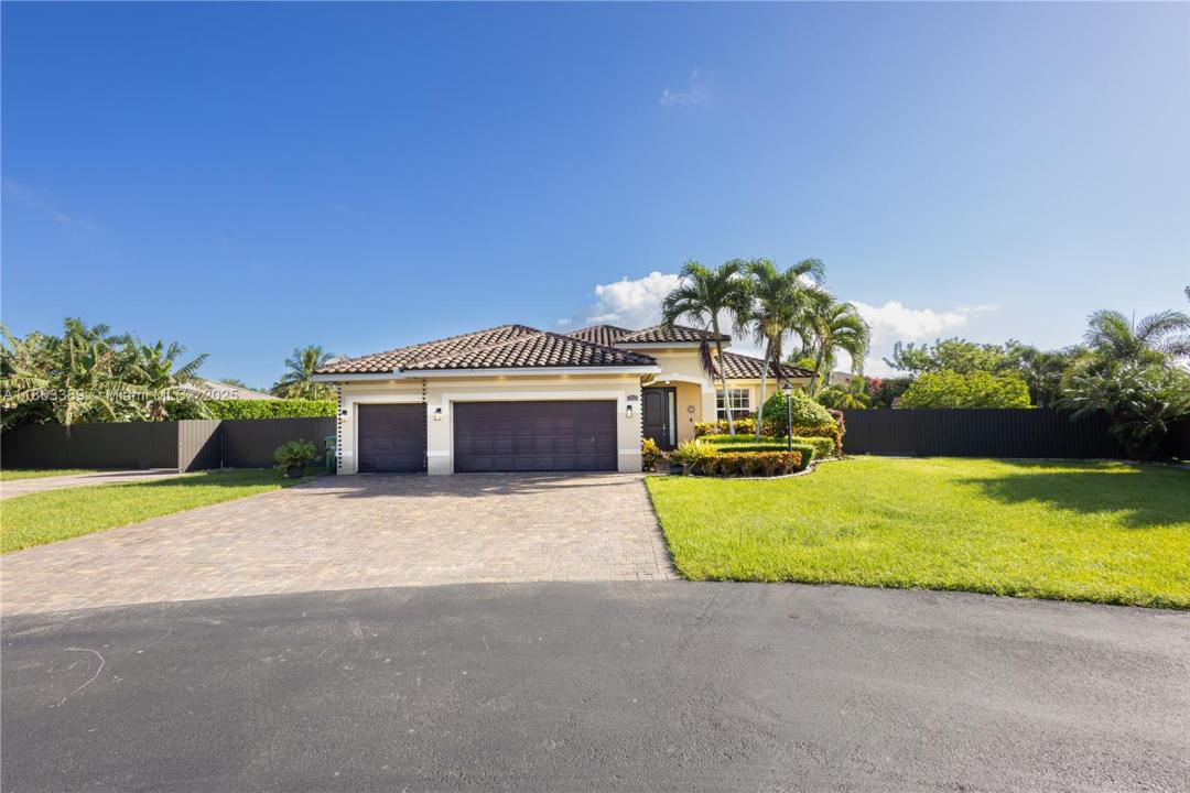 2133 NW 14th Pl 0, Homestead, Флорида 33030, Соединенные Штаты