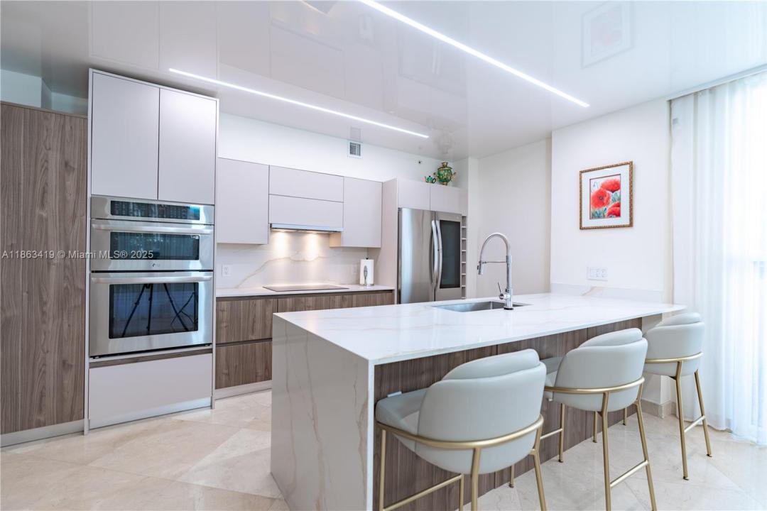 17555 Atlantic Blvd 508, Sunny Isles Beach, Florida 33160, Amerika Birleşik Devletleri