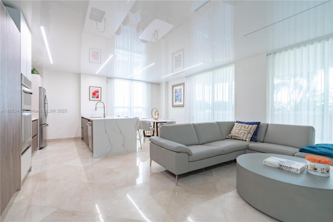 17555 Atlantic Blvd 508, Sunny Isles Beach, Florida 33160, Amerika Birleşik Devletleri