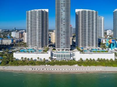 1830 S Ocean Dr 1407, Hallandale Beach, Florida 33009, USA