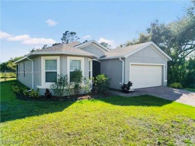 2802 40TH ST SW, Lehigh Acres, Florida 33976, USA