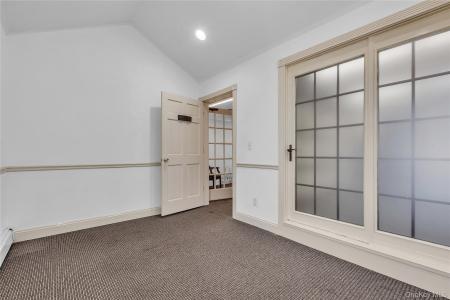 570 Yonkers Avenue, Yonkers, ニューヨーク 10704, アメリカ合衆国