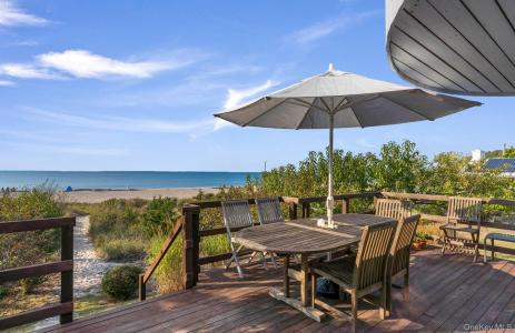 6 Gallatin Lane, East Hampton, New York 11937