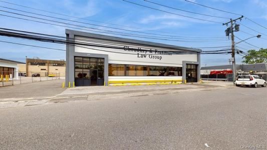 26-32 Bond Street, North Hempstead, New York 11590, USA