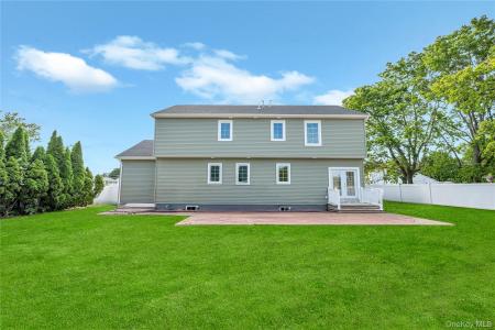 123 Cayuga Avenue, Babylon, ニューヨーク 11729, アメリカ合衆国