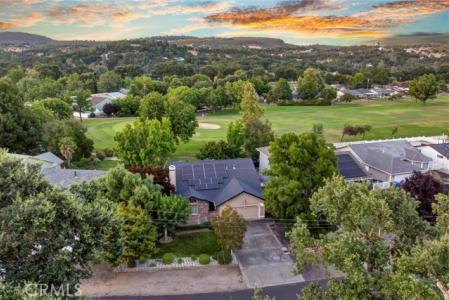 Mountain Meadow S, Hidden Valley Lake, Калифорния 95467, Соединенные Штаты