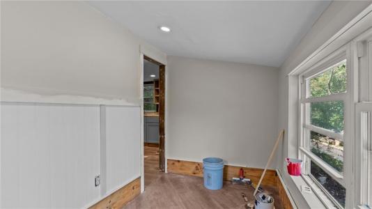 51 knotty oak Shore, Coventry, Rhode Island 02816, USA