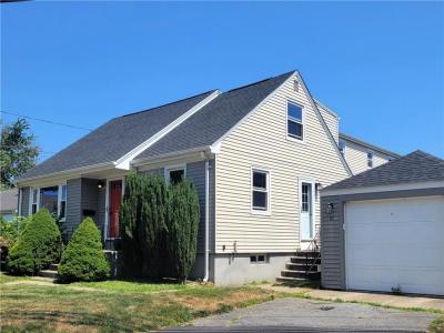 19 Hillside Avenue, Newport, RI 02840, USA