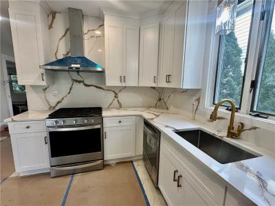 141 Elton Street, Providence, RI 02906, USA