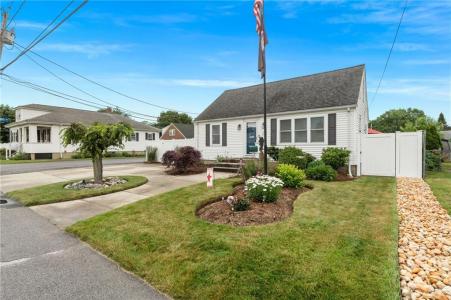 32 Waterman Avenue, Johnston, RI 02919, USA