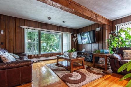 16 Riverfarm Road, Cranston, Rhode Island 02910, USA