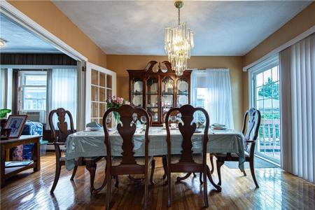 16 Riverfarm Road, Cranston, Rhode Island 02910, USA