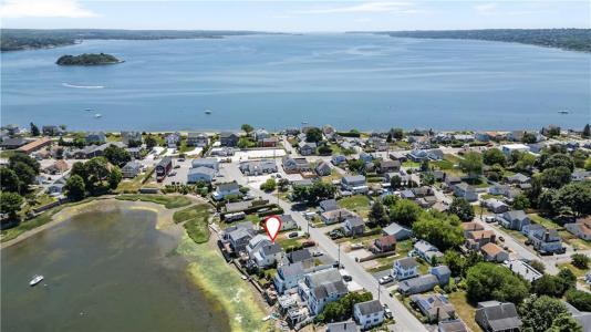 45 Cedar Avenue, Portsmouth, Rhode Island 02871, HOA KỲ