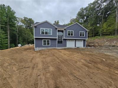 1835 Bronco Highway, Burrillville, Rhode Island 02826, Estados Unidos