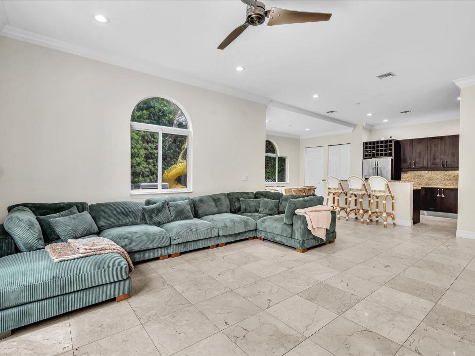 3555 Forest View Circle, Forest View Estates, Dania Beach, Florida 33312, HOA KỲ