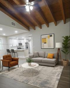 Pembroke Pines, Florida 33024, USA