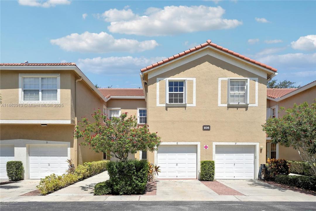 108 Lighthouse Cir E, Tequesta, Floride 33469, États-Unis