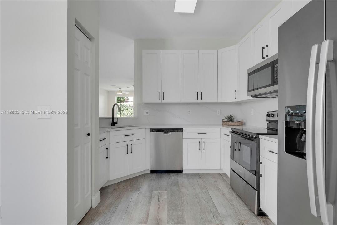 108 Lighthouse Cir E, Tequesta, Floride 33469, États-Unis