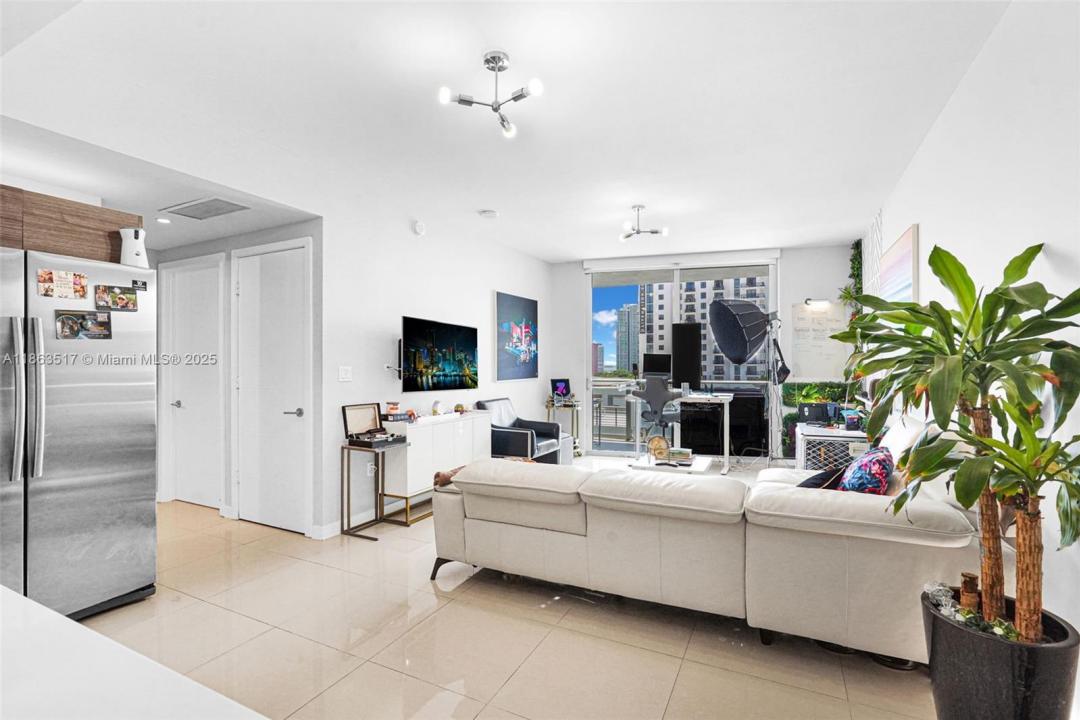 1010 SW 2nd Ave 1010, Miami, 佛羅里達州 33130, 美國