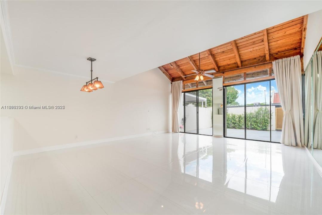 13167 SW 11th Lane Cir 13167, Miami, Florida 33184