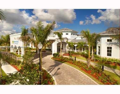 11102 NW 83 Street 207, Doral, 佛罗里达州 33178, 美国