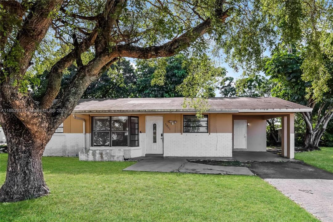 5801 Royal Palm Blvd 1, Margate, Florida 33063